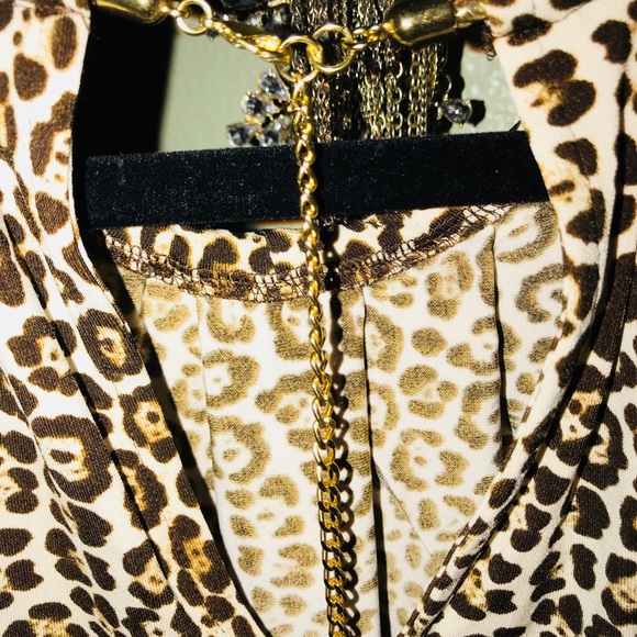 BNWT XL Michael Kors cold shoulder w/jewelry - Picture 3 of 8